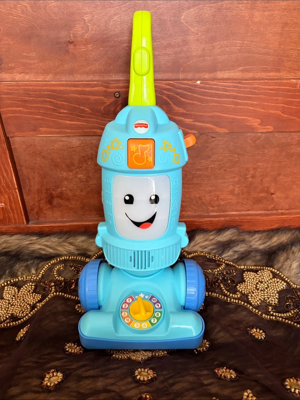Fisher-Price Laugh & Learn Light-Up Learning Vacuum – Interactive Musical Toy